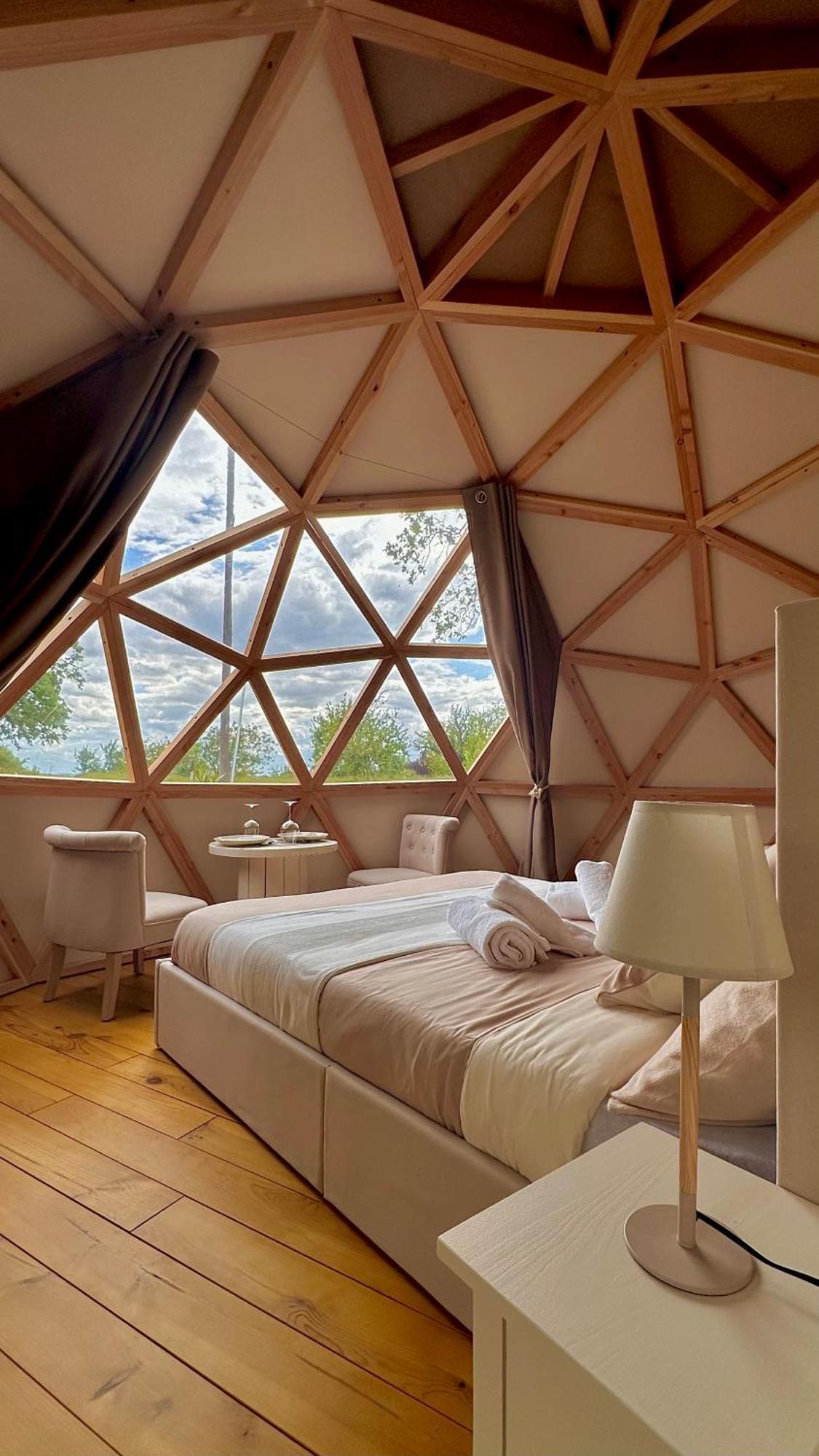 Dome Pathome Catonvielle Exterior photo